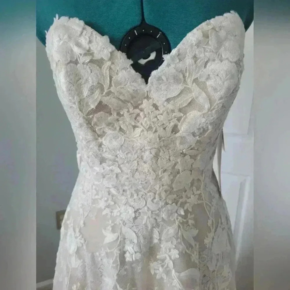 NWT Ti Adora Philippa Gown Size 14 - Picture 5 of 11